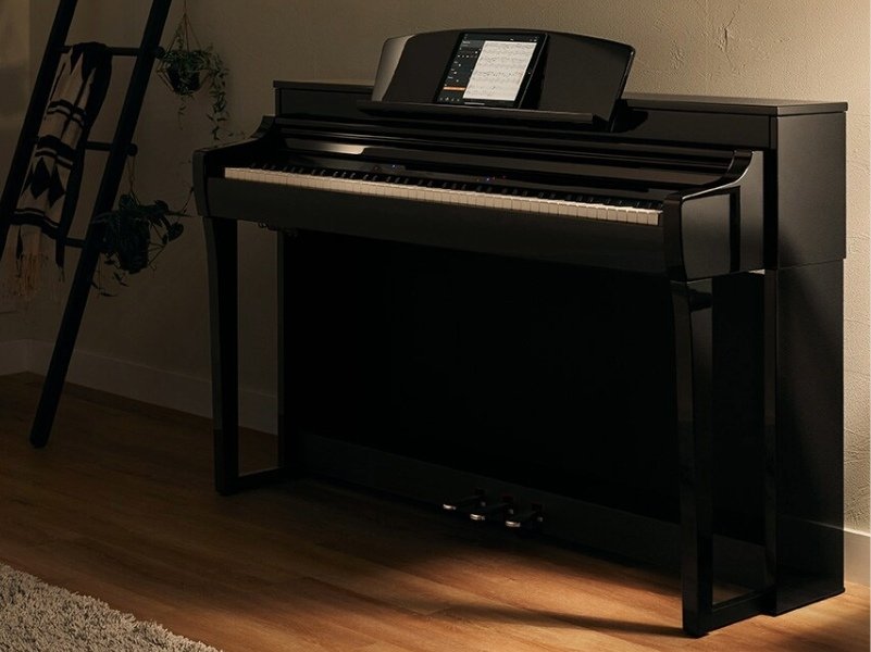 Um piano que acompanha seu aprendizado: conheça o Yamaha CSP-255