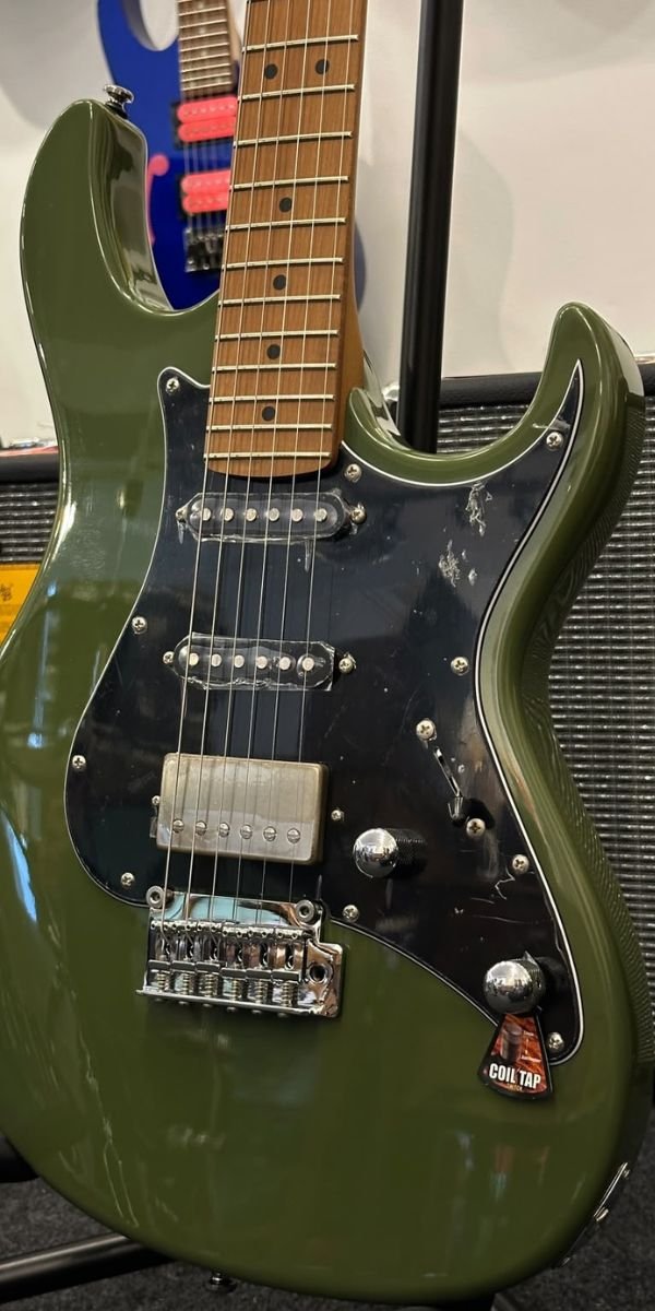 Guitarra Elétrica Cort G250SE ODG Olive Dark Green HSS Roasted Maple
