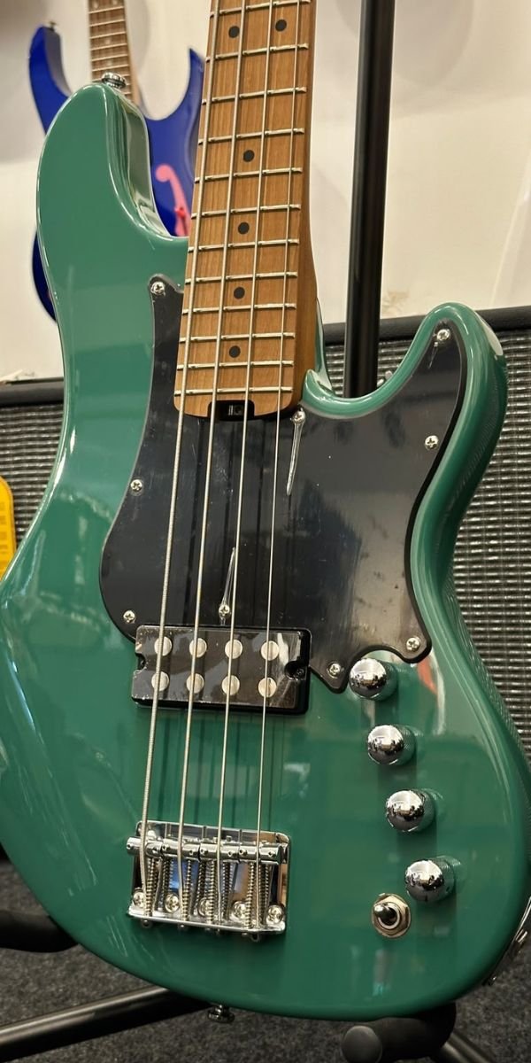 Contrabaixo Cort GB Short Scale FGR Forest Green 4 Cordas Ativo Markbass