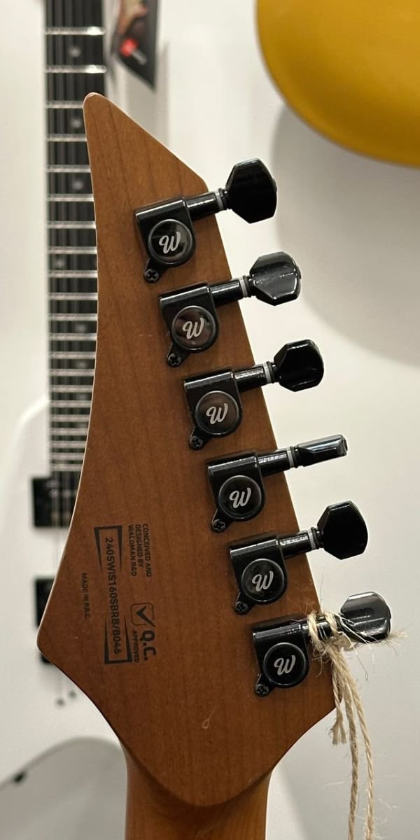 Guitarra Elétrica Waldman WIS160 Super Strato HSS Roasted Maple com Bag