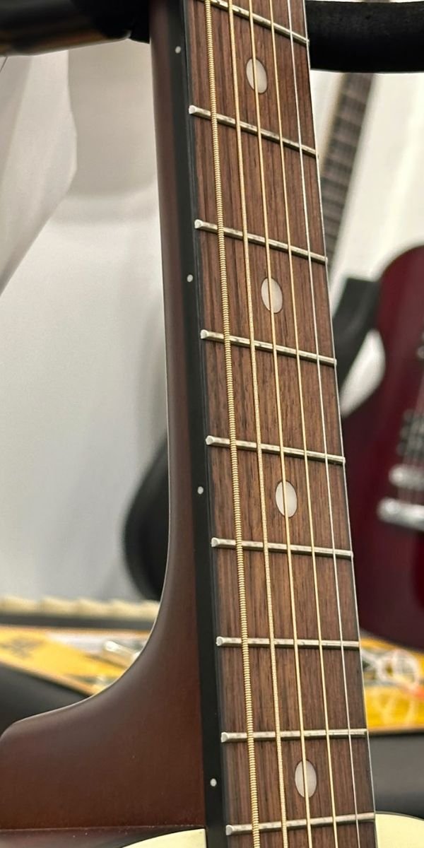 Violão Gretsch Jim Dandy Parlor Ltd Vintage White Aço