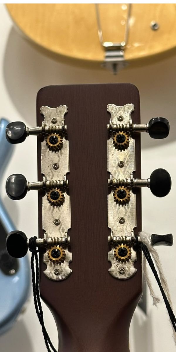 Violão Gretsch Jim Dandy Parlor Ltd Vintage White Aço