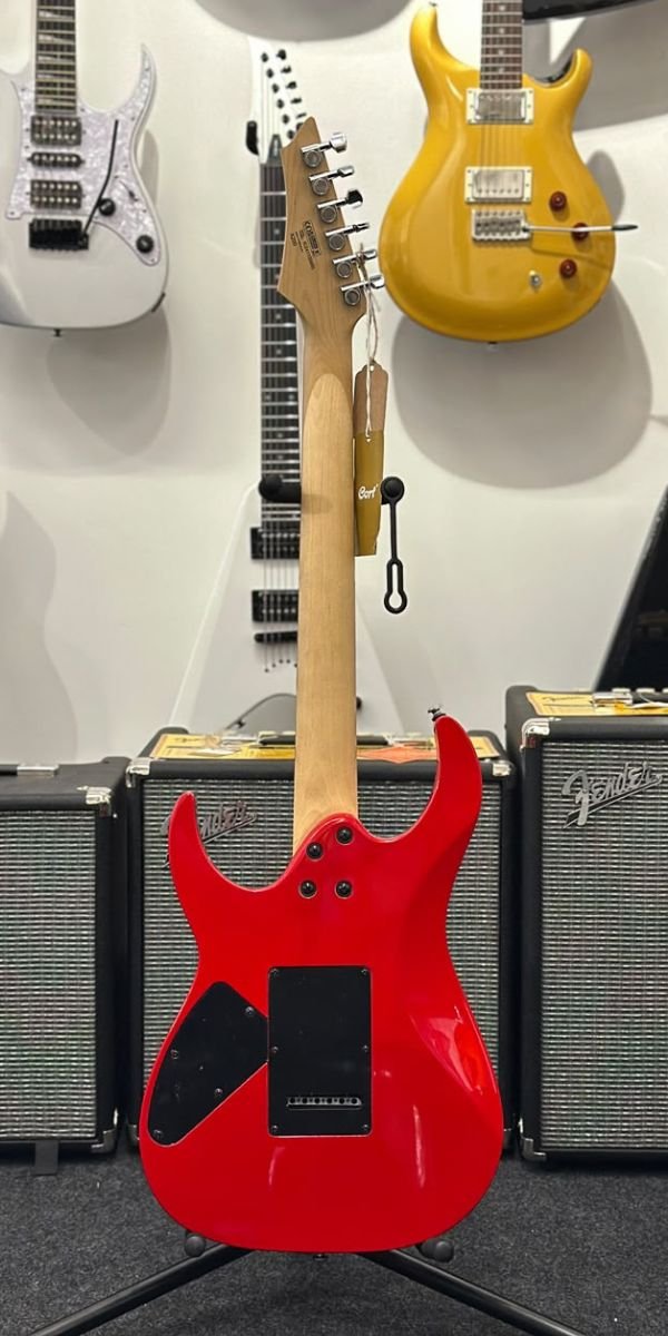 Guitarra Elétrica Cort X200 CRD Candy Red HSH 24 Trastes Tremolo 6 Cordas