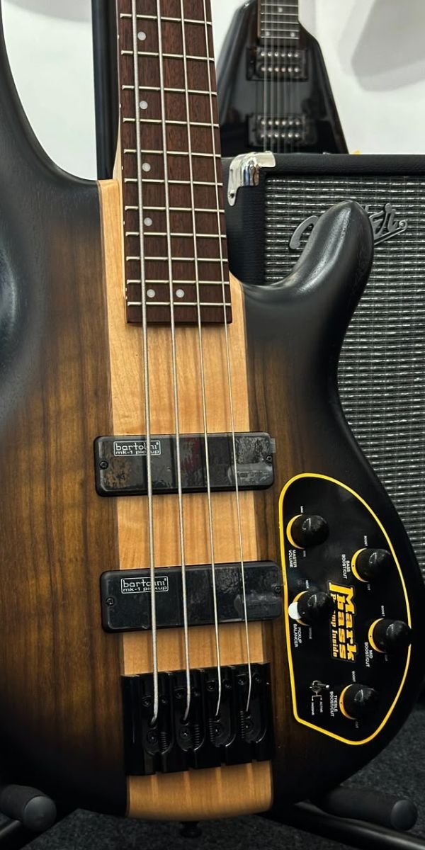 Baixo Elétrico Cort C4 Plus OVMH ABB Antique Brown Burst 4 Cordas Ativo Bartolini
