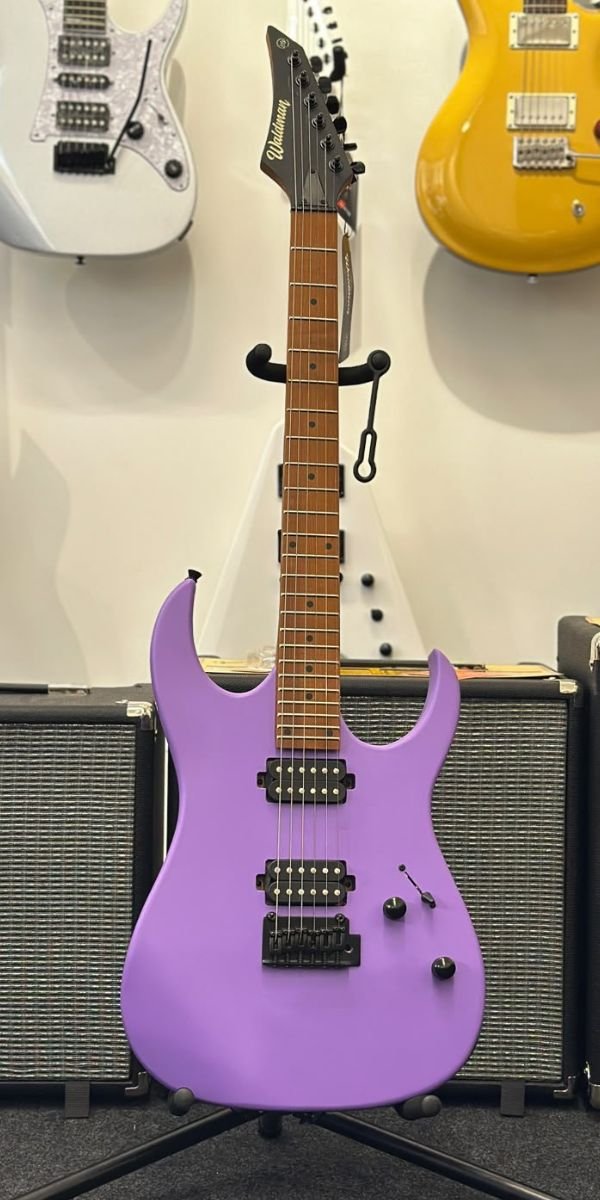 Guitarra Elétrica Waldman WIGR120 PP Purple Super Strato HH 24 Trastes Roasted Maple