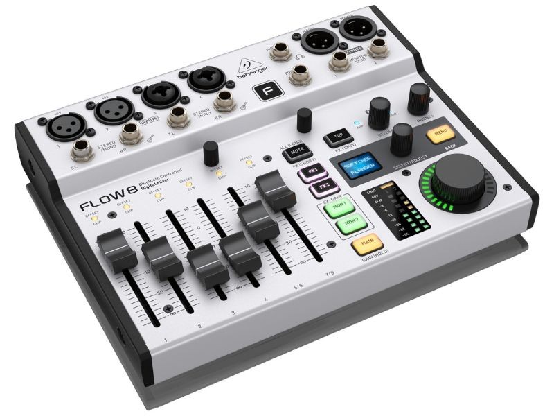 Mesa Flow 8 Behringer para live, podcast e home studio: ela entrega mesmo tudo isso?