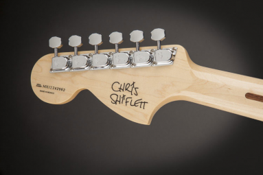 GUITARRA FENDER 014 2400 - SIG SERIES CHRIS SHIFLETT TELECASTER - 780 - ARCTIC WHITE