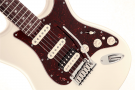 GUITARRA FENDER 011 9110 - AM DELUXE STRATOCASTER SHAWBUCKER HSS - 723 - OLYMPIC PEARL