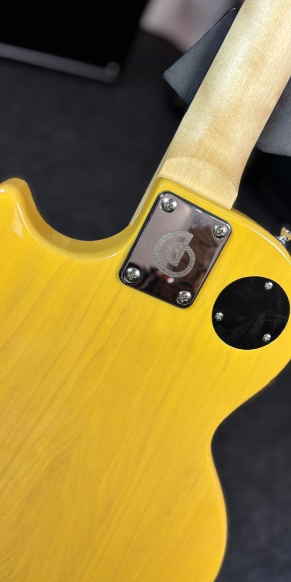Guitarra Elétrica Giannini Sonic Plus Gae09 Plus yl (yellow) 