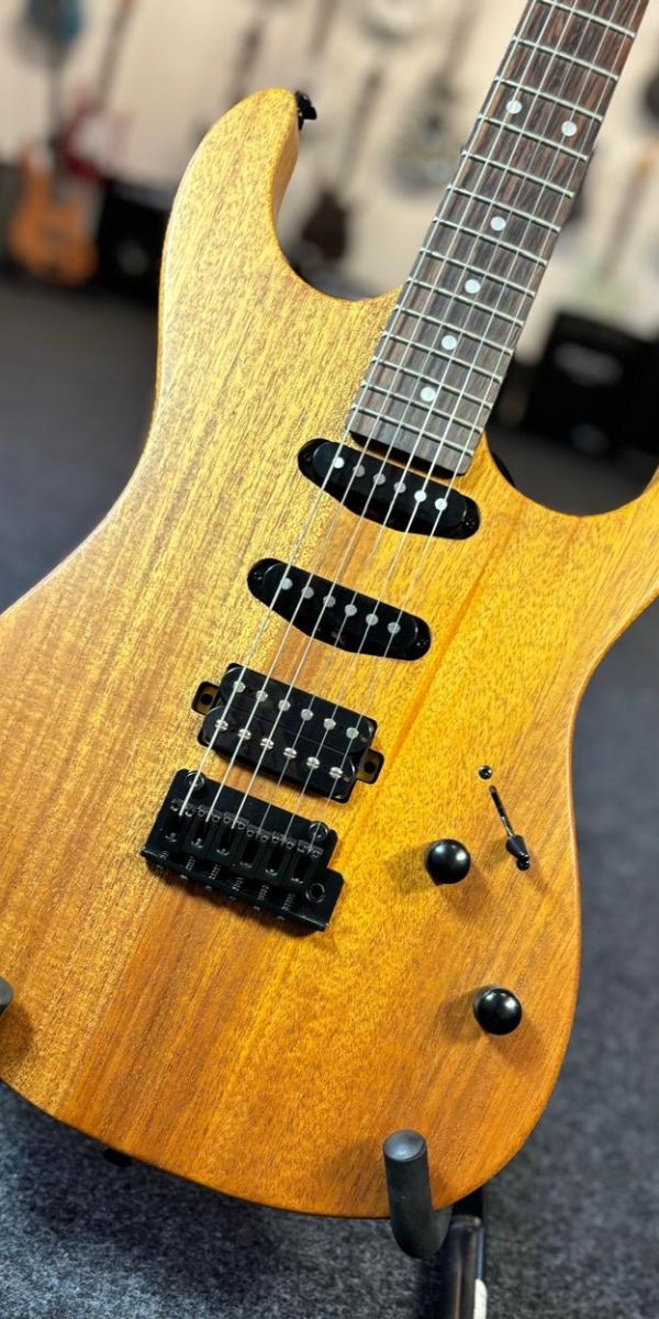 Guitarra Tagma Stella Escala Escura Mahogany Nts 