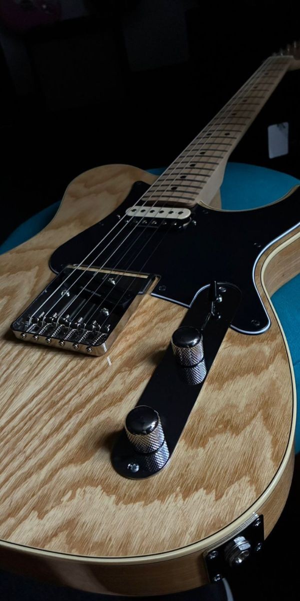 Guitarra Yamaha Pac1611ms Mike Stern Signature nt Natural Made in Japan 