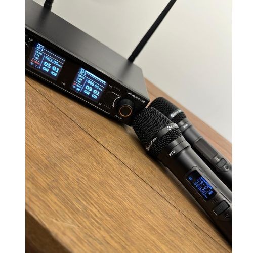 Microfone Sem Fio Uhf Kadosh K-502m Digital Duplo Mão/bastão + Bateria Recarregável 