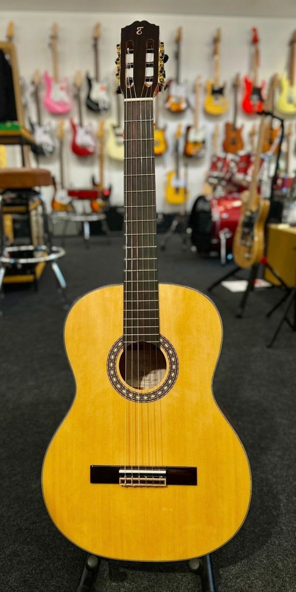 Violão Tagima Vesperata Nylon Acústico Spruce Sólido Natural 