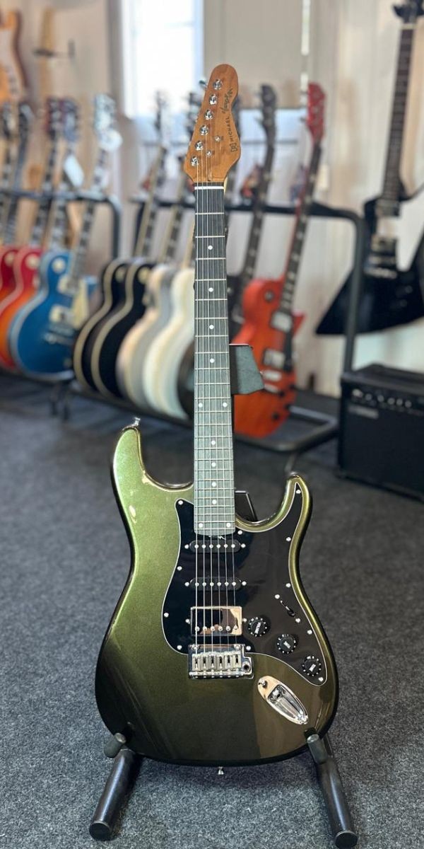 Guitarra Michael Vangart Gmv300 Mtg Hss Metallic Green 