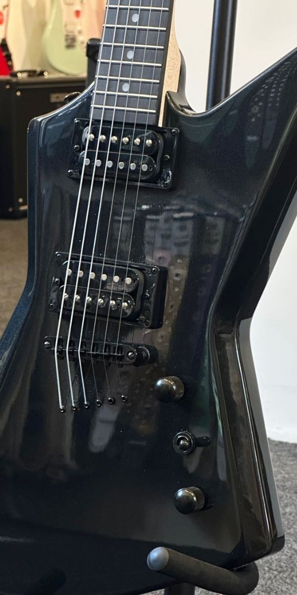 Guitarra Strinberg Exs480 ob Explorer Onyx Black hh Alnico v Com Bag 