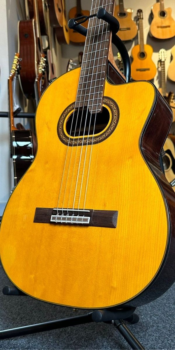 Violão Takamine Gc6ce Nylon Eletroacústico Natural 