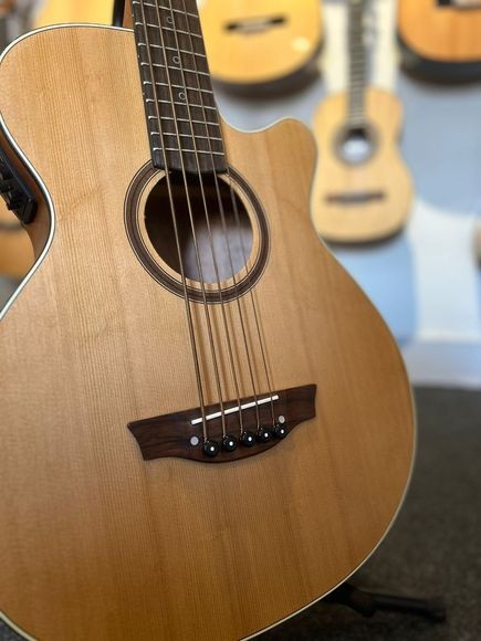 Baixolão Strinberg Sb250c Eletroacústico Natural Fosco 