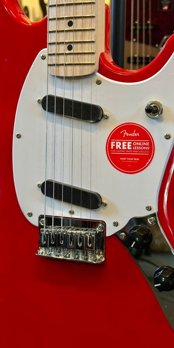 Guitarra Squier Sonic Mustang Torino Red Maple by Fender 