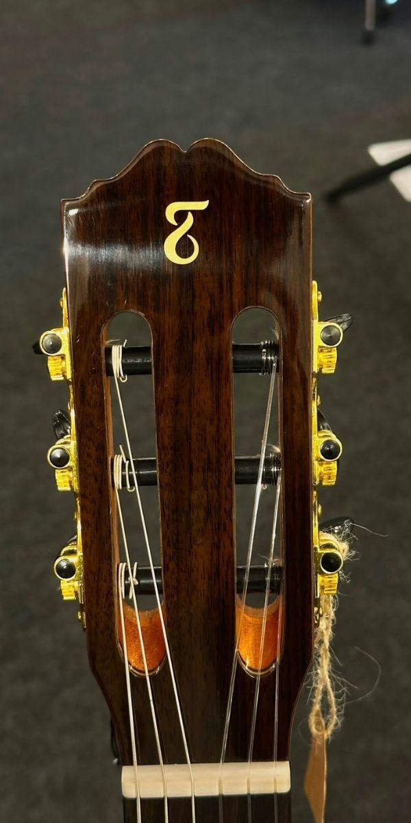 Violão Tagima Vesperata Nylon Acústico Spruce Sólido Natural 