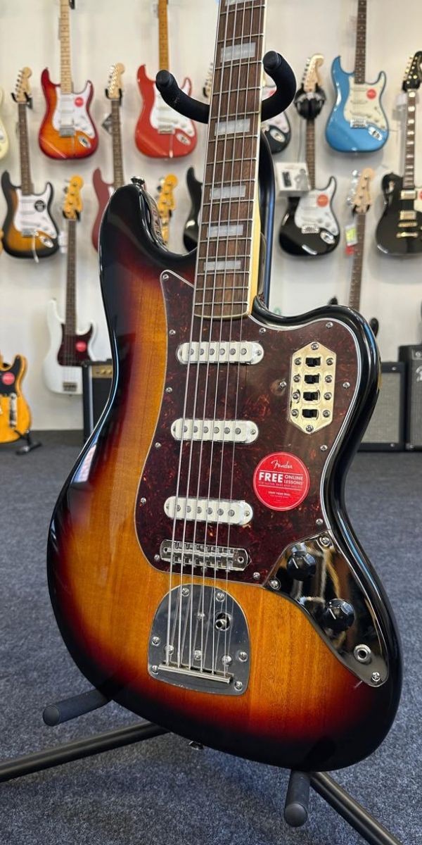 Contrabaixo Squier Classic Vibe Bass vi 6 Cordas 3-color Sunburst 