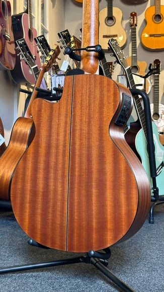 Baixolão Strinberg Sb250c Eletroacústico Natural Fosco 