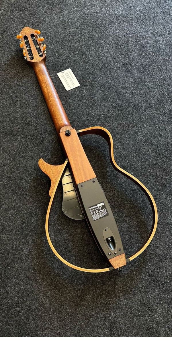 Violão Yamaha Silent Slg200n nt Natural Nylon Eletroacústico Com Bag 