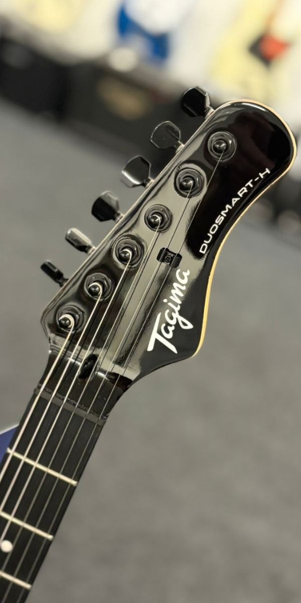 Guitarra Tagima Offset 2h Escala Escura Escudo bk Duo Smart-h Candy Apple 