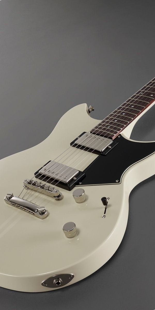 Guitarra Yamaha Revstar Rse20 vw Vintage White 2 Humbuckers Alnico v 