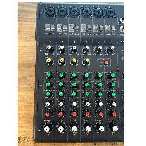 Mesa de Som Analógica  Yamaha 12 Canais Mg12 