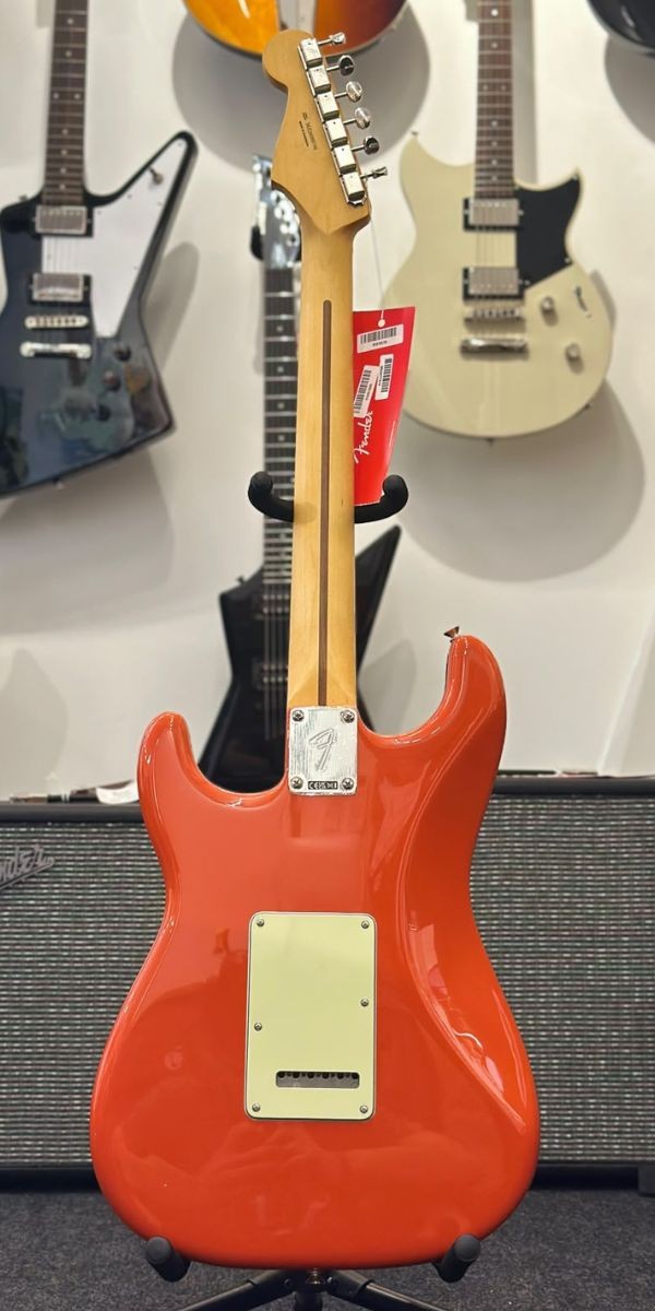 Guitarra Fender Player ii Stratocaster Rallye Orange Maple 