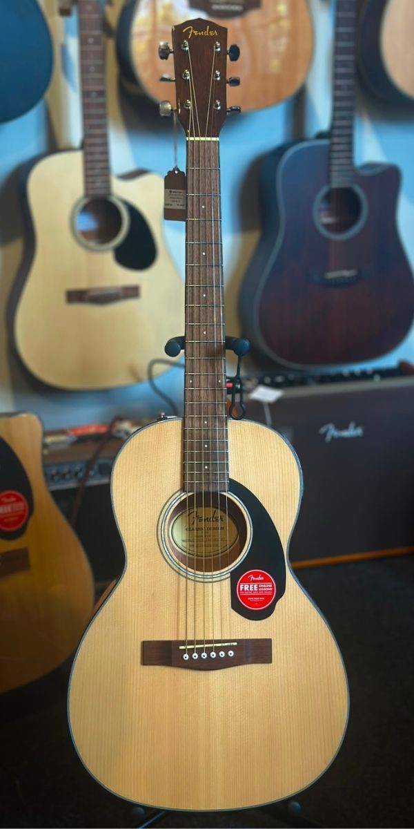 Violão Fender Cp-60s Parlor Natural Aço Com Tampo Sólido Spruce 