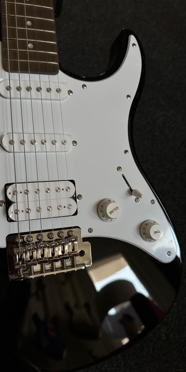 Guitarra Yamaha Pacifica 012 Preta Hss Strato – Pac012 bl 