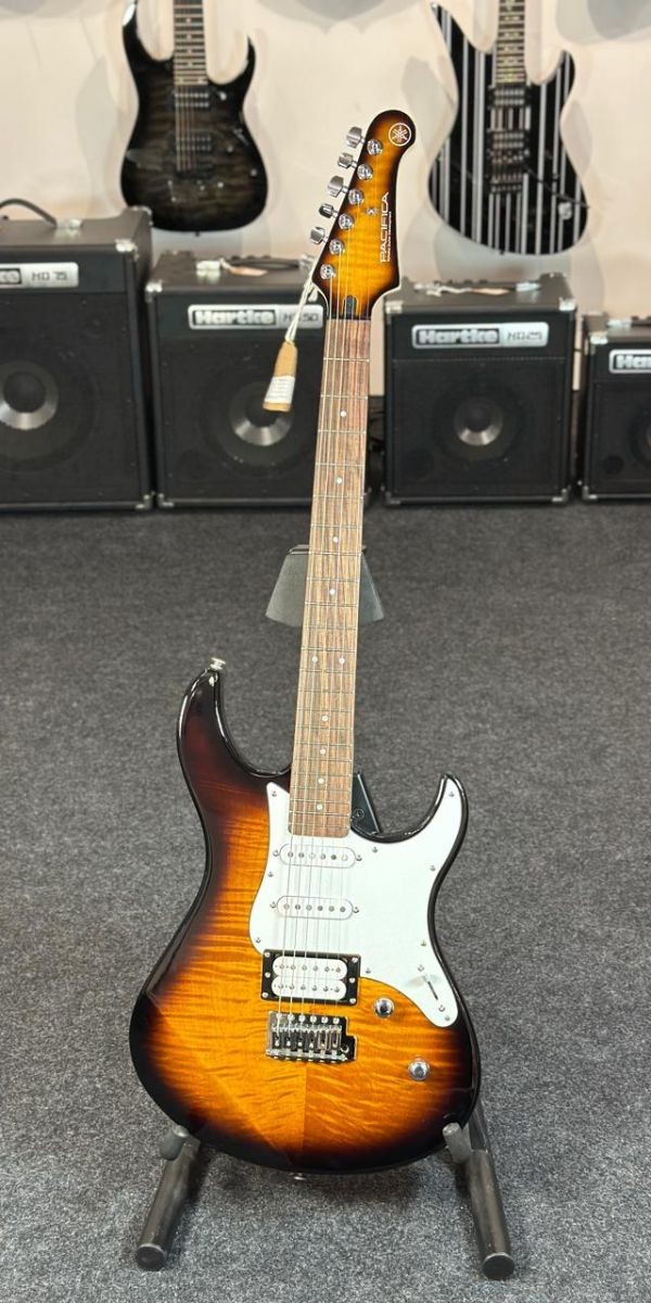 Guitarra Yamaha Pacifica 212vfm Tbs Hss Strato Tobacco Brown Sunburst | Guitarra Strato Yamaha Pacifica 212vfm Tbs Hss Com Coil Split 
