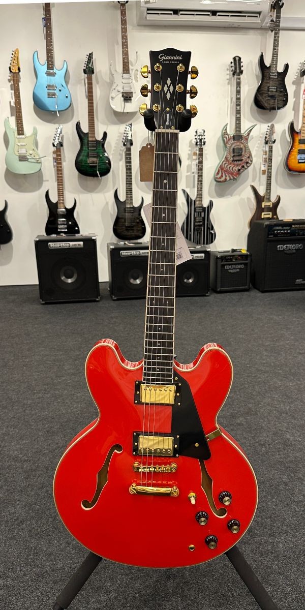 Guitarra Elétrica Giannini Sonic Deluxe Diamond Gae06 Dlx rd Red Semiacústica 