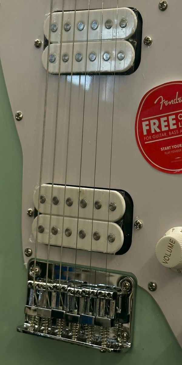 Guitarra Squier Mini Jazzmaster hh Surf Green Maple by Fender 