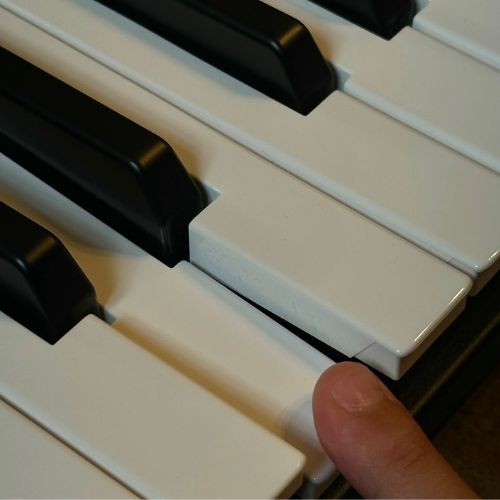 Teclado Yamaha Mx61 bk 61 Teclas Com Sons Motif xs 