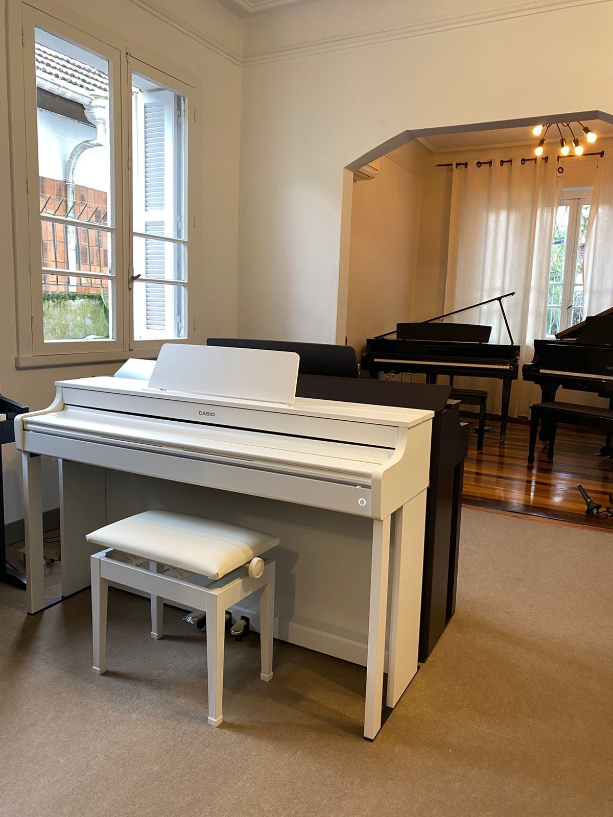 Piano Casio Digital Celviano ap 300 Branco