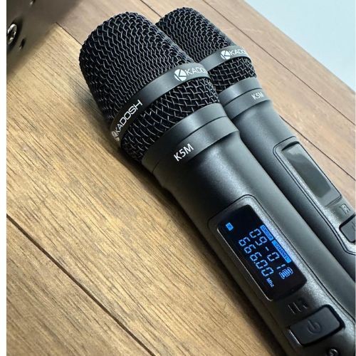 Microfone Sem Fio Uhf Kadosh K-502m Digital Duplo Mão/bastão + Bateria Recarregável 