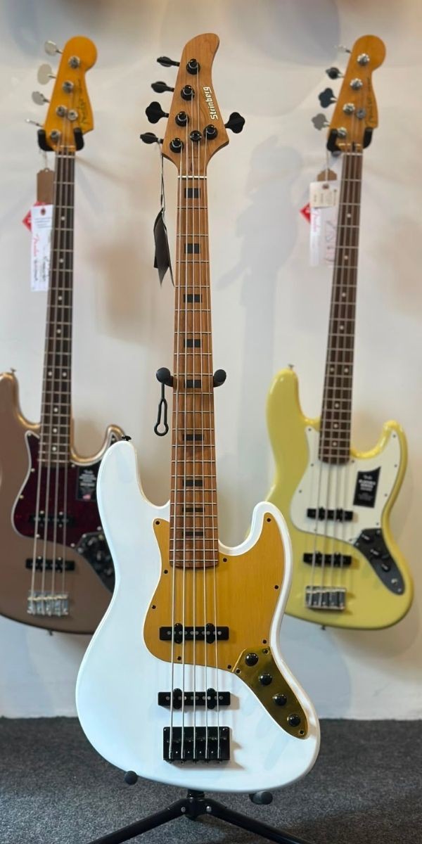 Contrabaixo Strinberg Jbs155ad pw 5 Cordas Ativo Signature Aninha Deleones Pearl White Com Bag 