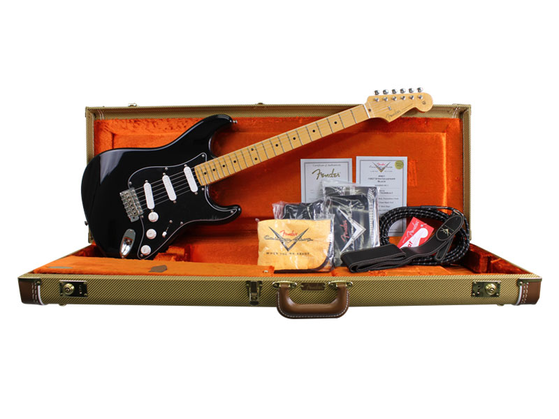 Guitarra Fender 923 8001 - 57 Stratocaster Nos Lace Sensor - 611 - Black 