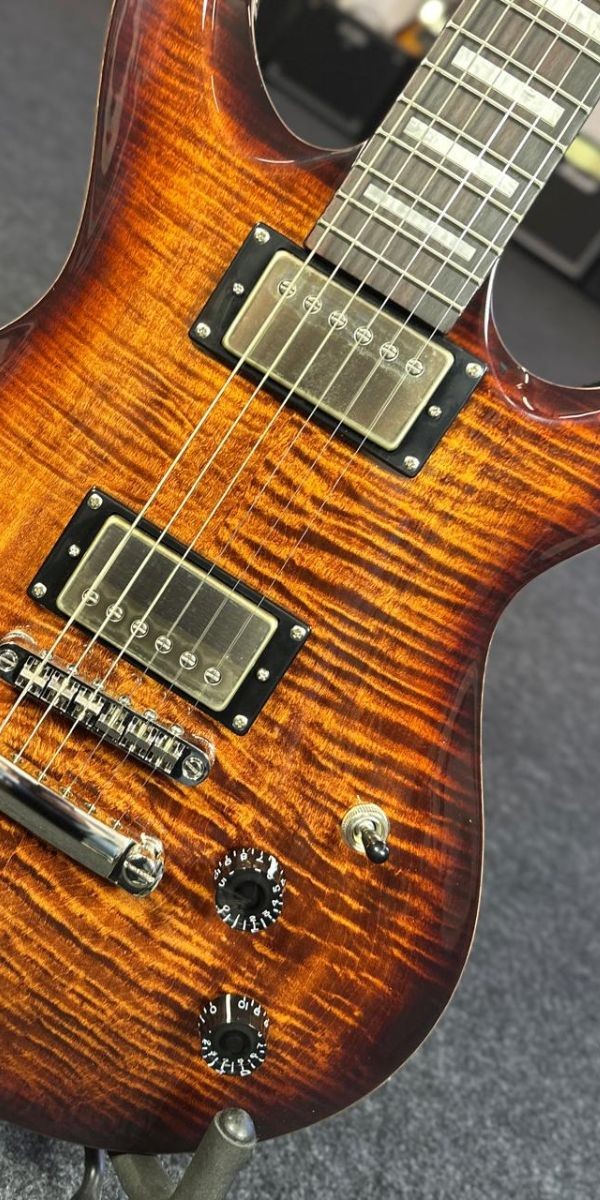 Guitarra Les Paul Cort M600 Tobacco Sunburst hh Premium Com Locking Tuners 