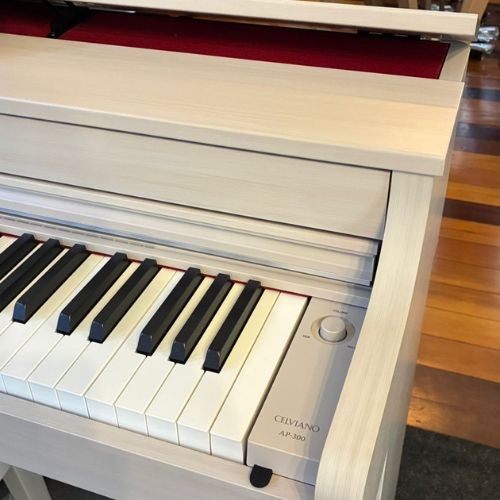 Piano Digital Casio Celviano Ap-300gb Bege 88 Teclas Bluetooth 