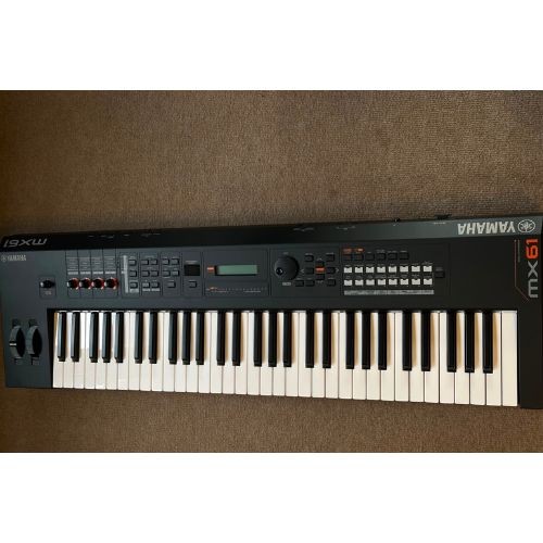 Teclado Yamaha Mx61 bk 61 Teclas Com Sons Motif xs 