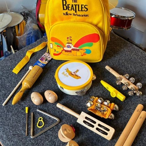 Kit Musicalização Infantil 10 Instrumentos Beatles - Yellow Submarine Yellow 