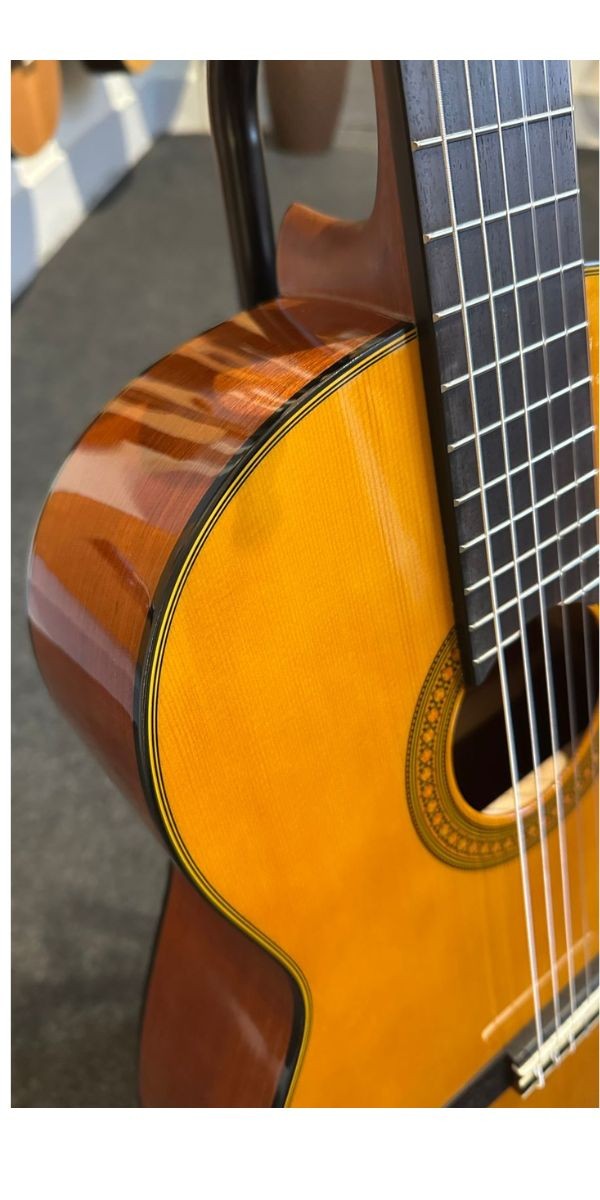Violão Yamanha Cg142s Acustico Nylon Natural 