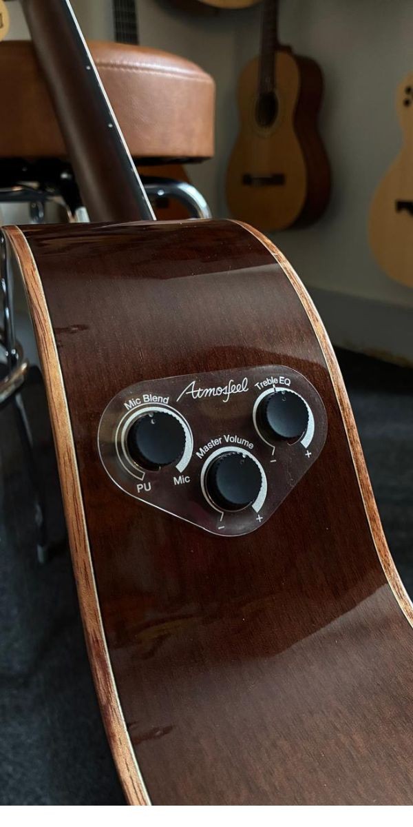 Violão Yamaha Ncx3 Eletroacústico Cutway Spruce Nylon Natural Gig Bag 