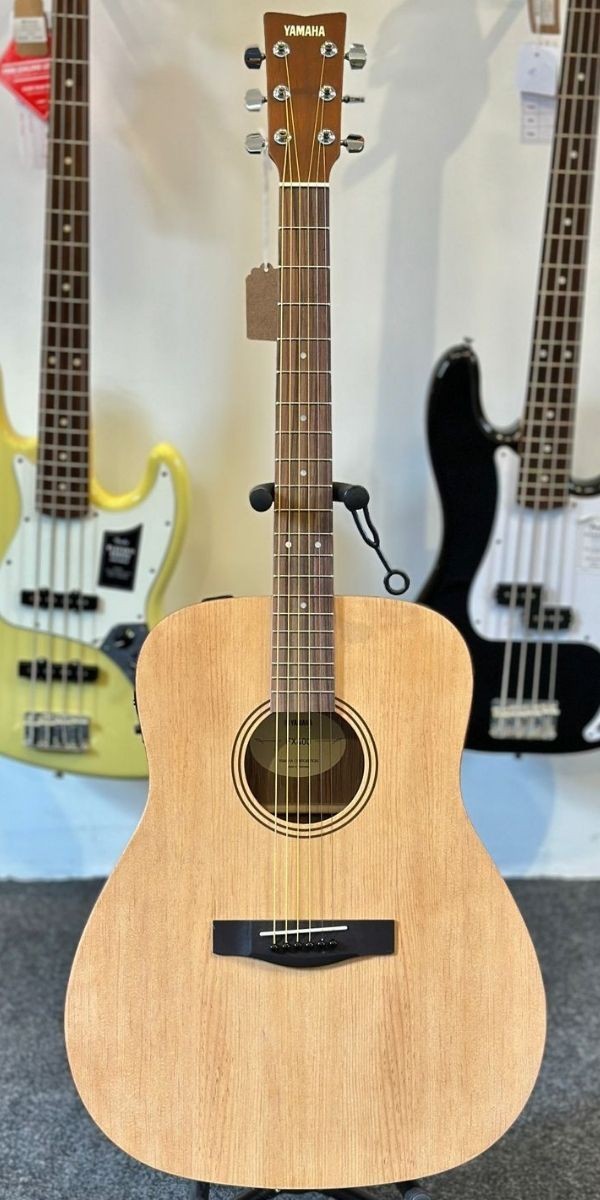 Violão Eletroacústico Yamaha Fx400 ns Natural Satin Aço Com Afinador 