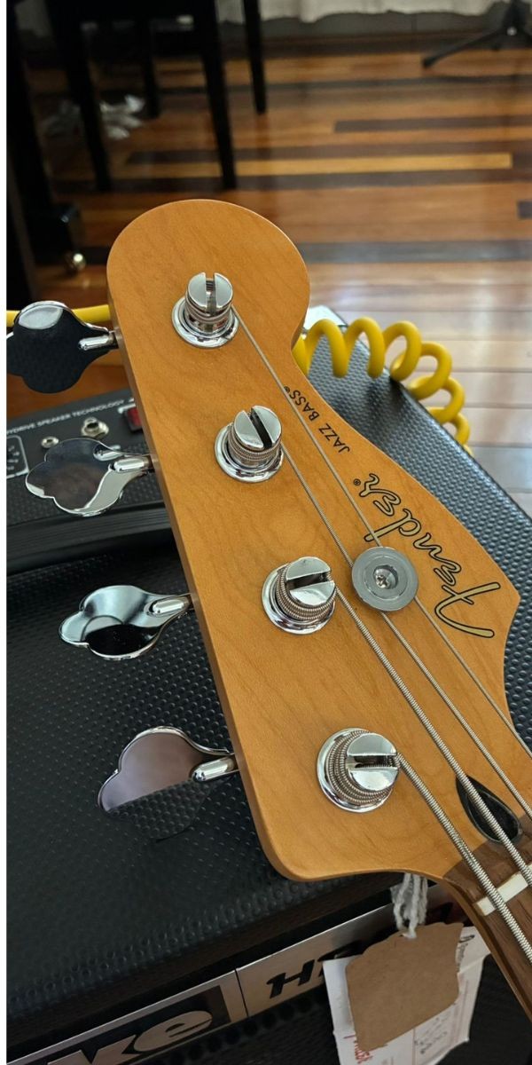 Baixo Fender Player ll Jazz Bass Hialeah Yellow 