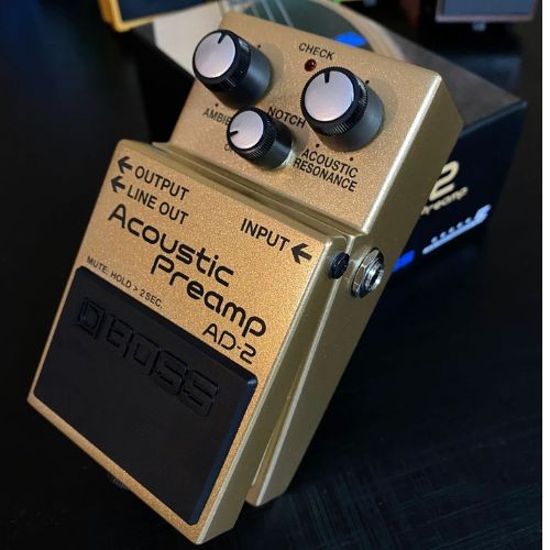 BOSS AD-2 アコースティックプリアンプ BOSS AD-2 Acoustic Preamp | Pedal preamp para violão | BOSS