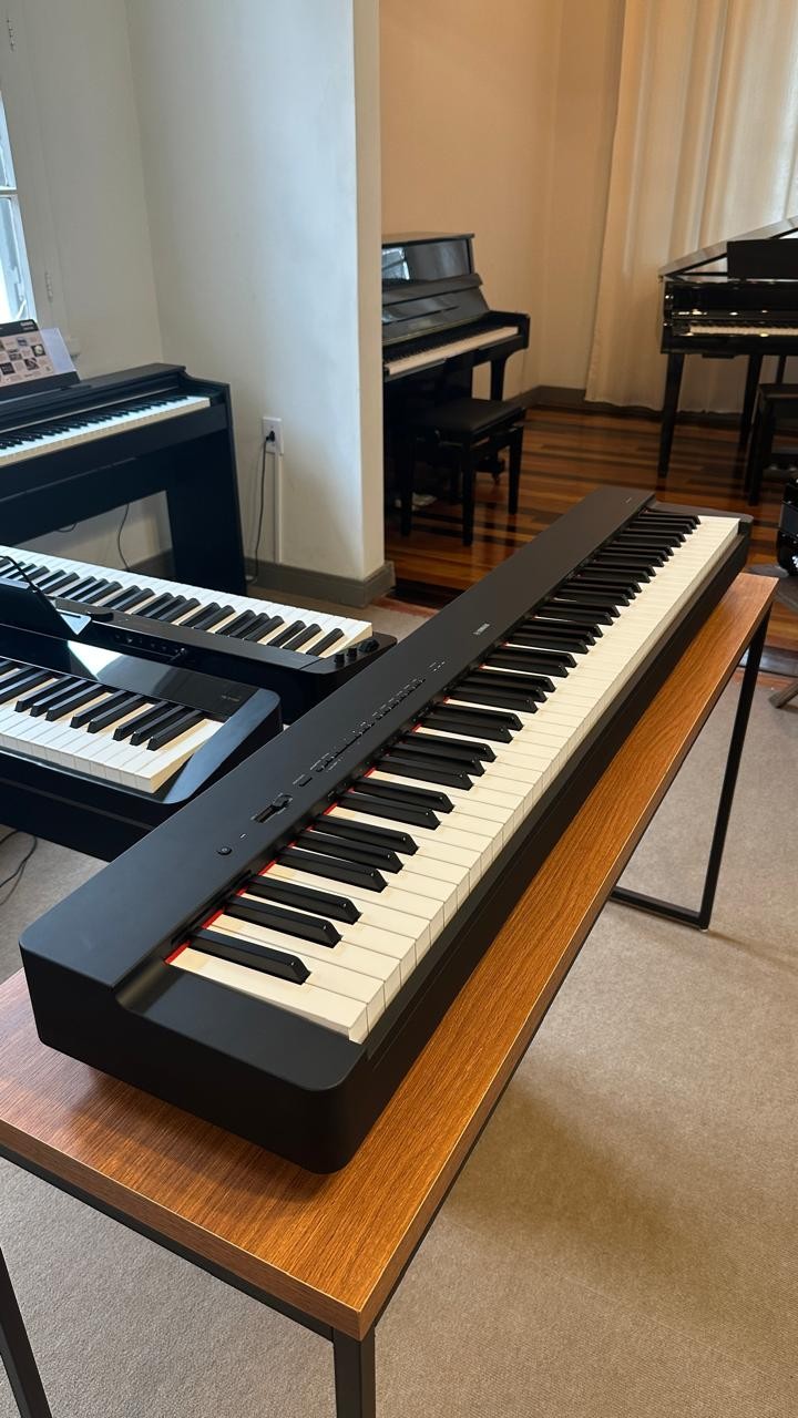 Piano Digital Yamaha p 225 Preto 